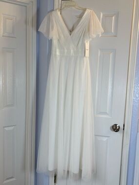 Ever Pretty White V-Neck Tulle Flutter Sleeve A-Line Wedding Gown